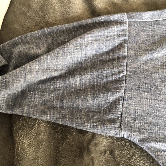 Women’s size X-LARGE Christopher & banks blue shirt - Picture 6 of 7